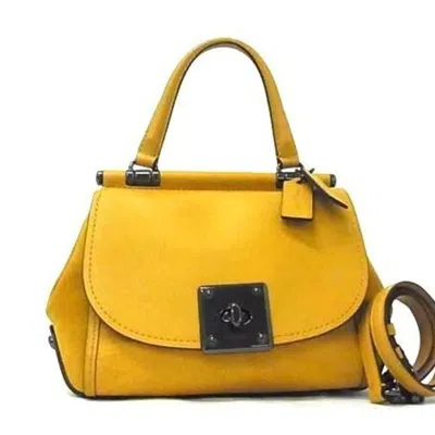 Pre-owned Coach Yellow Leather Handbag Shoulder Bag Tote Bag ()