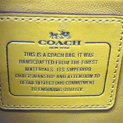 Pre-owned Coach Yellow Leather Handbag Shoulder Bag Tote Bag ()