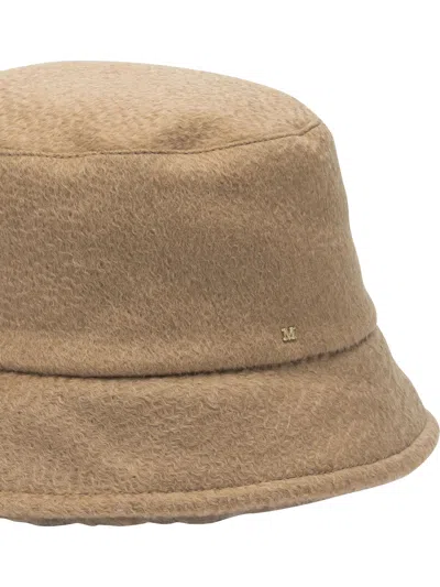 Max Mara Bucket Hat In Camel And Teddy In Brown