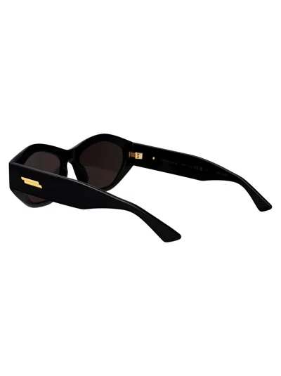 Bottega Veneta Geometrical Sunglasses Bv1408 S 001 In Black