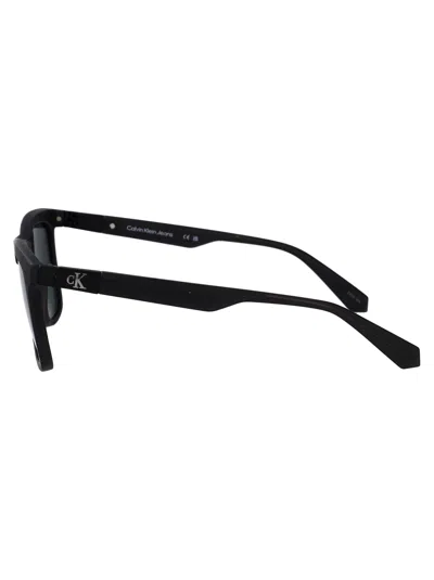 Calvin Klein Jeans Est.1978 Calvin Klein Jeans Black Injected Sunglasses In Black