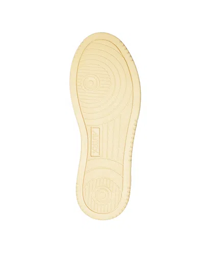 Autry Dallas Low Sneakers In White