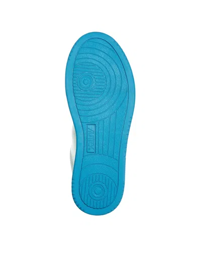 Autry Medalist 01 Low Sneakers In Blue