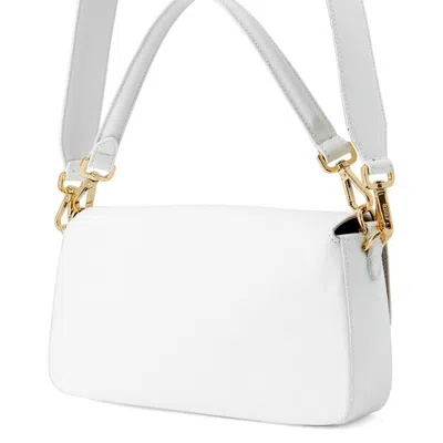 Pre-owned Fendi Baguette White Linen Shoulder Bag ()