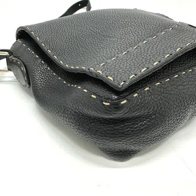 Pre-owned Fendi Black Leather Shoulder Bag ()
