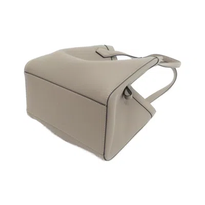 Pre-owned Fendi Gold Leather Shoulder Bag ()