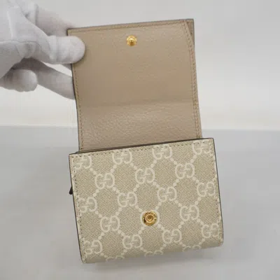 Pre-owned Gucci Beige Pvc Leather Wallet (bi-fold) () In Sand