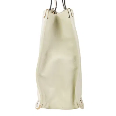 Pre-owned Gucci Off-white Leather Tote Bag ()
