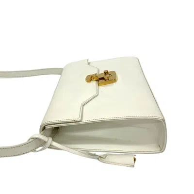 Pre-owned Gucci White Leather Pochette Shoulder Bag ()