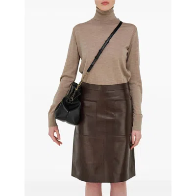 Ferragamo Medium Soft Shoulder Bag In Black