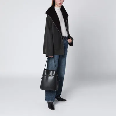 Totême Black Leather Bucket Bag In Black