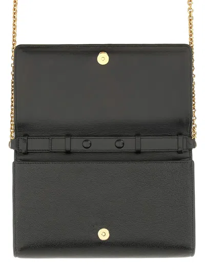 Chloé Iconic Flap And Chain Wallet In Black