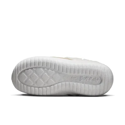 Nike (wmns)  Burrow Se Na 'sanddrift' In Multi