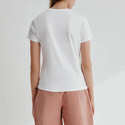 Fila (wmns)  Sports Casual Short Sleeve White T-shirt In Multi