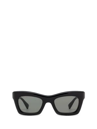 Gucci Black Rectangular Sunglasses In Black