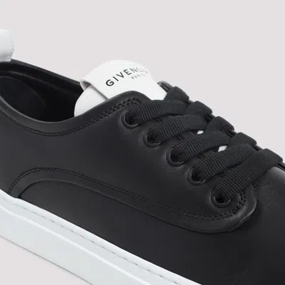 Givenchy Sneakers In Black