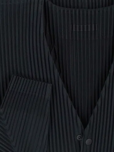 Issey Miyake Ribbed Texture V-neck Sweater With Long Sleeves In Black