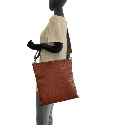 Pre-owned Bottega Veneta Brown Leather Messenger Bag Shoulder Bag ()