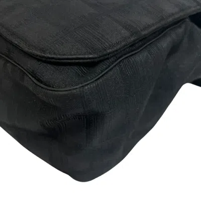 Pre-owned Chanel Black Nylon Shoulder Bag ()