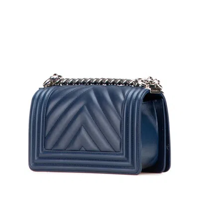 Pre-owned Chanel Boy  Blue Leather Shoulder Bag ()