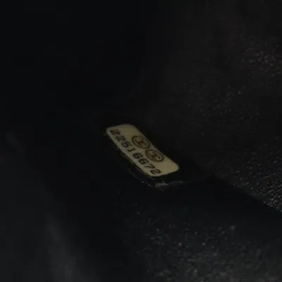 Pre-owned Chanel Chevron (v Stitch) Black Grained Calfskin Shoulder Bag ()