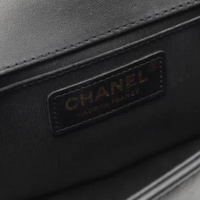 Pre-owned Chanel Chevron (v Stitch) Black Leather Shoulder Bag ()