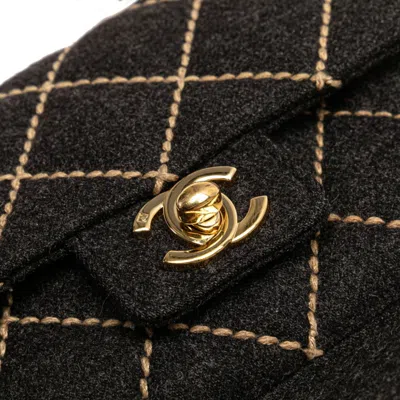 Pre-owned Chanel Gray Wool Shoulder Bag ()