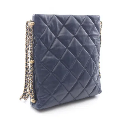 Pre-owned Chanel Matelasse Navy Leather Shoulder Bag () In Blue