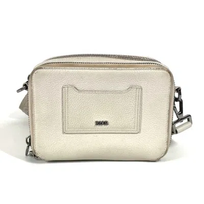 Pre-owned Dior Christian  Ivory Leather Shoulder Bag () In White