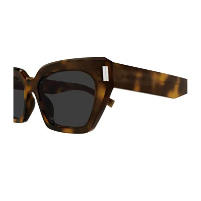 Saint Laurent Sl 826 Page Linea Corner Angle 002 Havana Grey Sunglasses In Brown