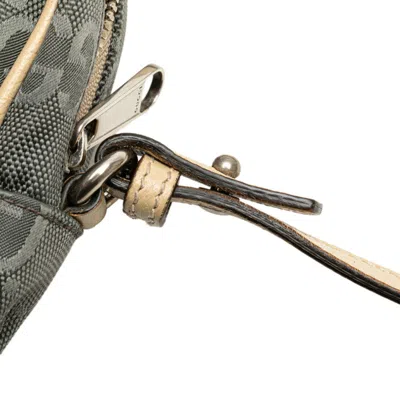 Pre-owned Gucci Beige Gray Nylon Leather Handbag Shoulder Bag ()