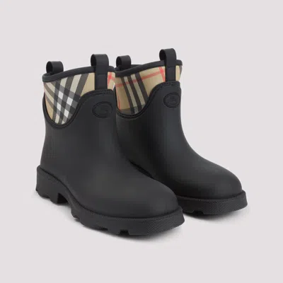 Burberry Marsh Stamp Rubber Ankle Boots In Black