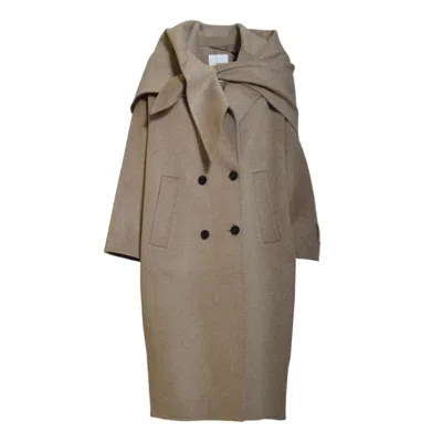 Solotre Tailored Brown Coat With Classic Silhouette And Structured Design In Brown