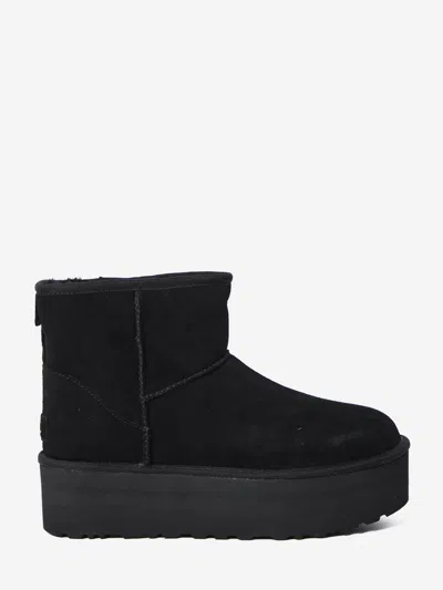 Ugg Classic Mini Platform Black Ankle Boots With Platform In Suede Woman