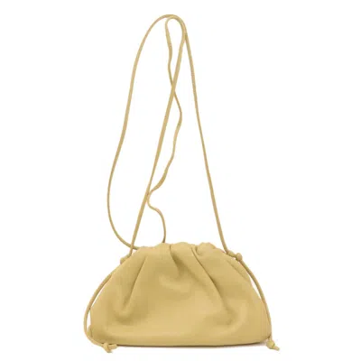 Pre-owned Bottega Veneta Beige Leather Shoulder Bag () In Sand