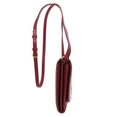 Pre-owned Burberry Red Color Leather Chain/shoulder Wallet ()