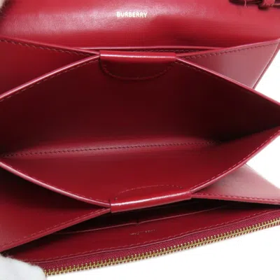 Pre-owned Burberry Red Color Leather Chain/shoulder Wallet ()