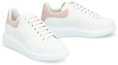 Alexander Mcqueen White Low Top Sneakers With Contrasting Heel With Logo Lettering In Leather Woman In Multi