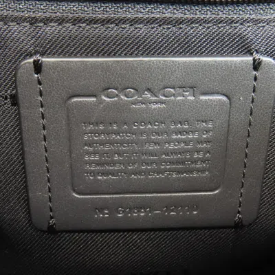 Pre-owned Coach Black Leather Shoulder Bag ()