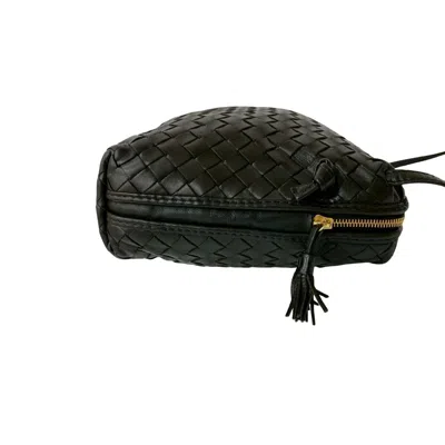 Pre-owned Bottega Veneta Black Leather Pochette Shoulder Bag ()