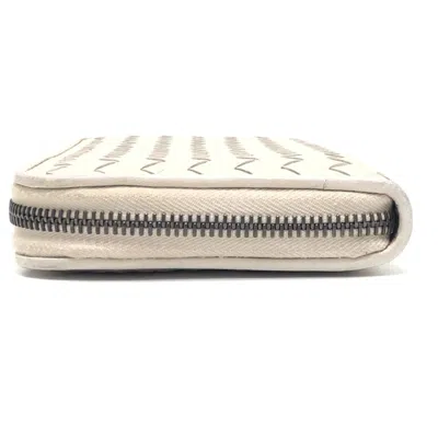 Pre-owned Bottega Veneta White Intrecciato Long Wallet (bi-fold) ()