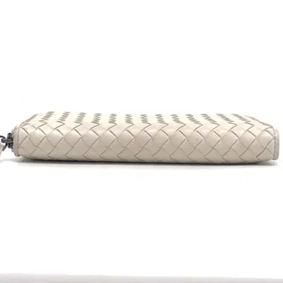 Pre-owned Bottega Veneta White Intrecciato Long Wallet (bi-fold) ()