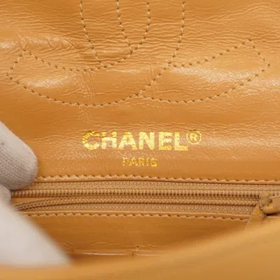 Pre-owned Chanel Beige Leather Shoulder Bag () In Sand