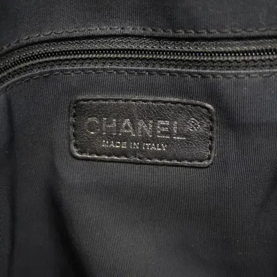 Pre-owned Chanel Gray Nylon Shoulder Bag ()