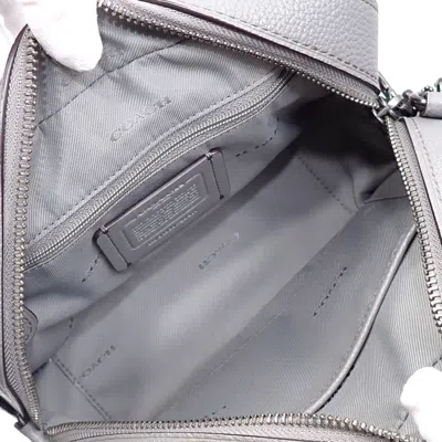Pre-owned Coach Gray Leather Shoulder Bag ()