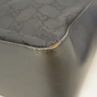 Pre-owned Gucci Black Nylon Shoulder Bag ()