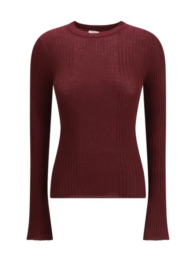 Cruna Lightweight Wool Crew-neck Sweater In Burgundy