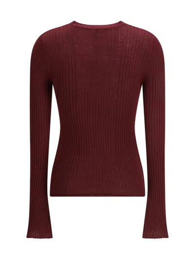 Cruna Lightweight Wool Crew-neck Sweater In Burgundy