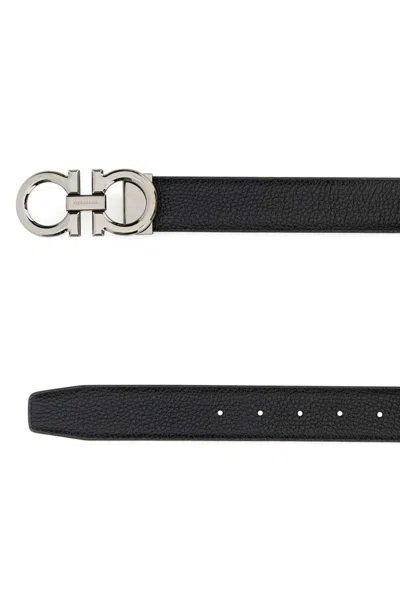 Ferragamo Textured Calf Leather Belt With Interlocking Metallic Buckle In Black