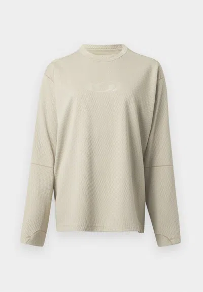 Mm6 Maison Margiela Gray Salomon Edition Jersey Long-sleeved Sweater In Neutral